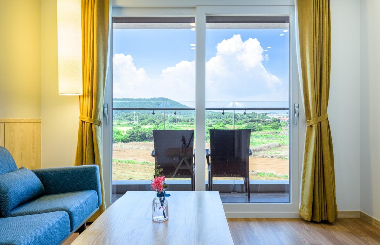 Thira Hotel Seogwipo Eksteriør bilde
