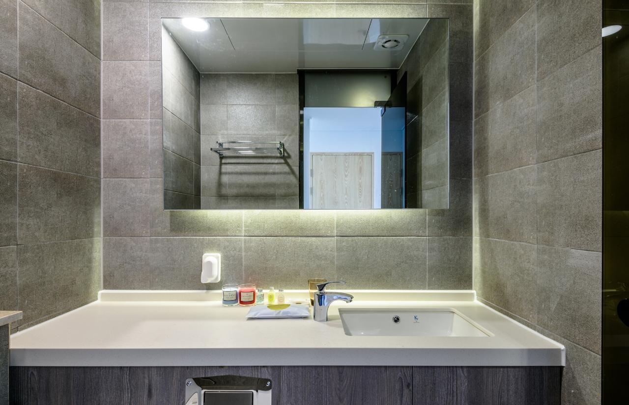 Thira Hotel Seogwipo Eksteriør bilde