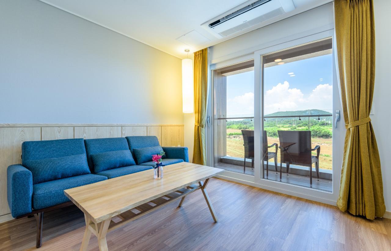 Thira Hotel Seogwipo Eksteriør bilde