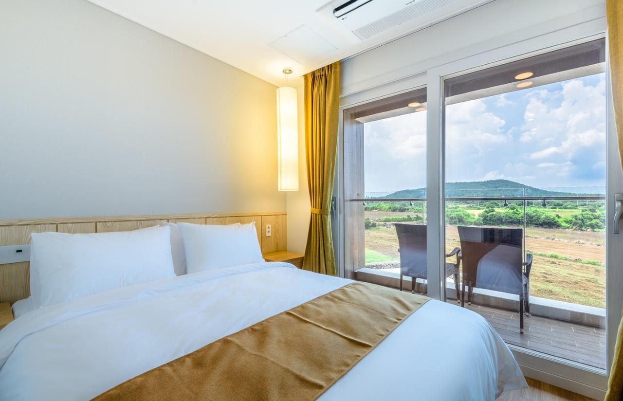 Thira Hotel Seogwipo Eksteriør bilde